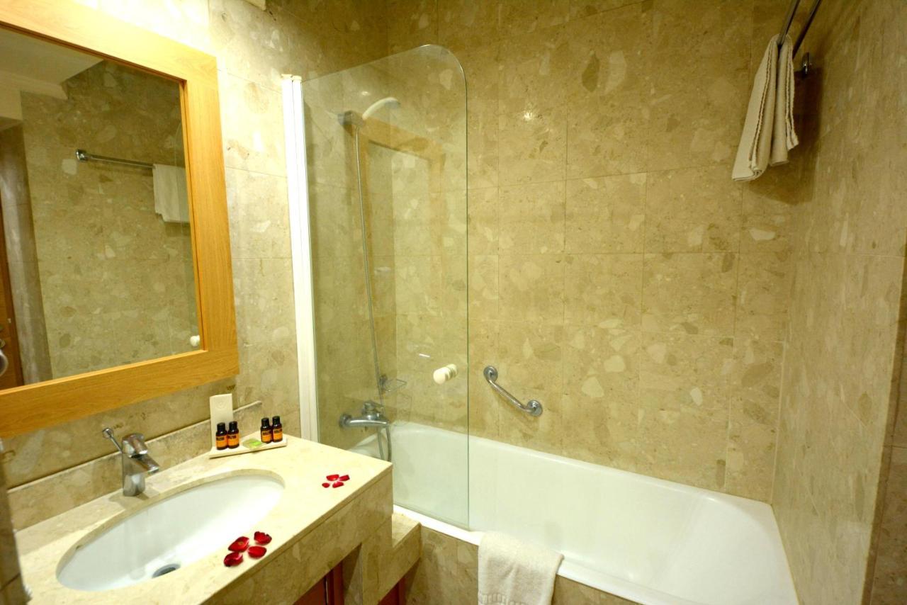 Twin Room,1106416617:JPEG