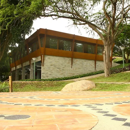 Oasis Hotel Spa-2